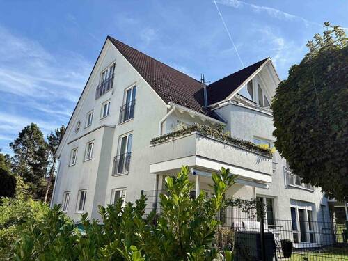 Hausansicht Vorderseite - 3 Zimmer Etagenwohnung zum Kaufen in Alzenau