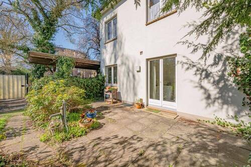 Bild 3 - 7 Zimmer Einfamilienhaus in Hamburg