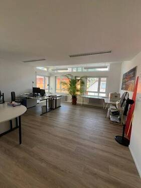 Büro 2 - 