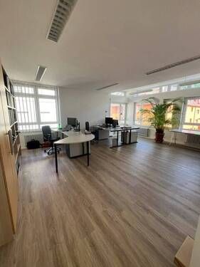 Büro 2_2 - 