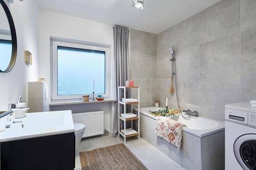 Helles Badezimmer - 