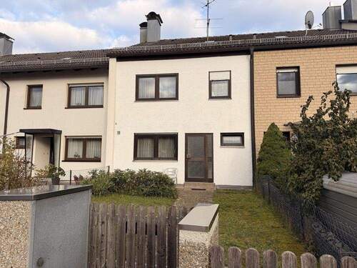 Bild 1 - Reihenmittelhaus mit Garten und Garage