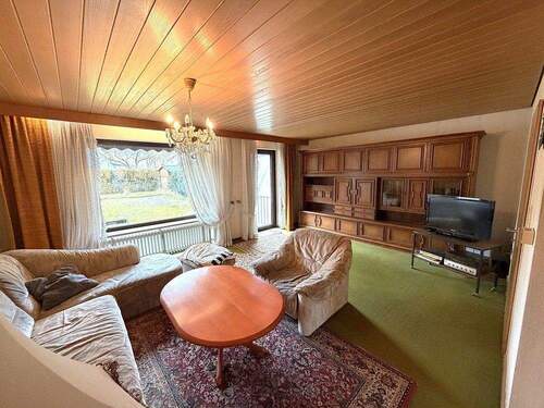 Wohnen - 5 Zimmer Reihenmittelhaus zum Kaufen in Weißenburg