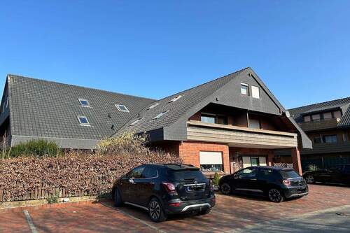 Hausansicht - KAUFPREISREDUZIERUNG - renovierte Ferienwohnung in ruhiger Lage mit Sauna & Gemeinschaftspool!