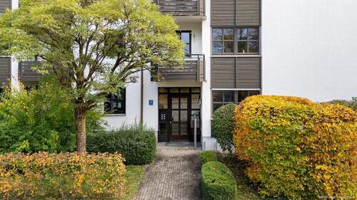 Außenansicht - 3 Zimmer Etagenwohnung in München