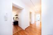 Eingangsbereich - Etagenwohnung mit 65,00 m&sup2; in München zum Kaufen