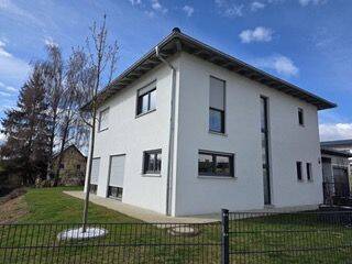 PHOTO-2026-03-27-06-23-58 14.jpeg - 6 Zimmer Einfamilienhaus zum Kaufen in Edelsfeld