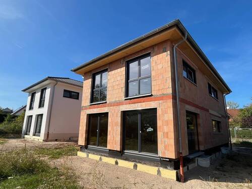 aktueller Bautenstand - Einfamilienhaus mit 145,00 m² in Effeltrich zum Kaufen