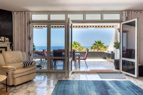 Ausblick Wohn- Esszimmer - 