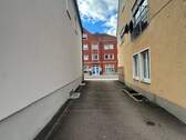 Zufahrt - Etagenwohnung mit 95,00 m&sup2; in Donauwörth zur Miete