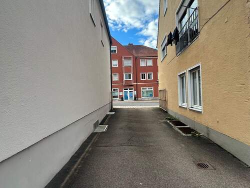 Zufahrt - Etagenwohnung mit 95,00 m&sup2; in Donauwörth zur Miete