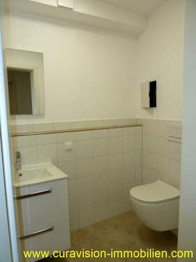 Gäste-WC 2. Ansicht.JPG - 