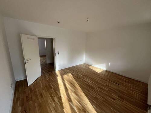 Wohnzimmer - 3 Zimmer Etagenwohnung zur Miete in Detmold