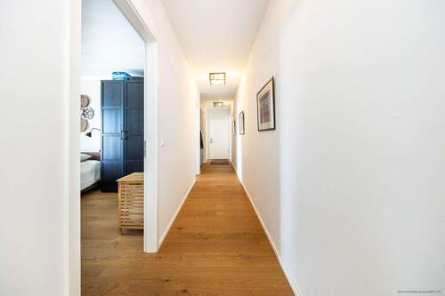 Eingangsbereich - 4 Zimmer Etagenwohnung in München