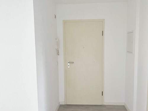 Wohnungseingang - Etagenwohnung mit 71,00 m&sup2; in Duisburg zum Kaufen