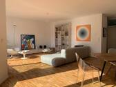 Großzügiger, heller Wohn-Essbereich - 3 Zimmer Etagenwohnung zur Miete in Fürth