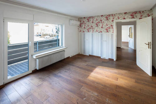 Elternschlafzimmer mit Zugang Balkon - 