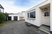 separter Hauseingang Anbau - 