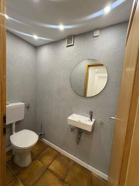 WC KG - 