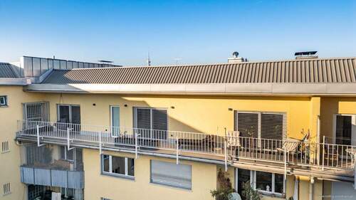 Blick auf die Terrasse - 