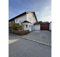 Charmant & Modern: DHH in Ottenhofen bei München - Ihr Zuhause mit Herz