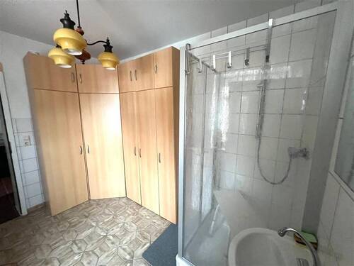 HWR mit Dusche - 