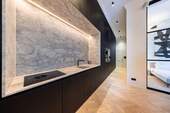 Einbauküche mit indirekter Beleuchtung - 