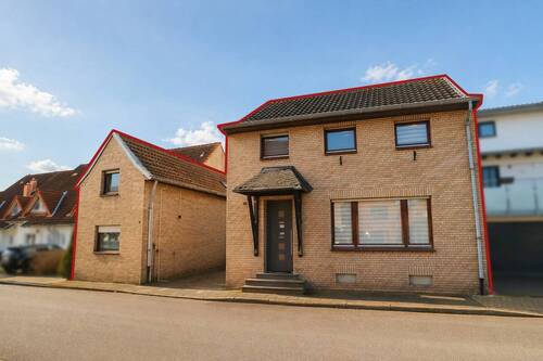 Frontansicht - Zwei Häuser, ein Zuhause - 525.000,00&nbsp;EUR Kaufpreis, ca.&nbsp; 176,00&nbsp;m&sup2;&nbsp;Wohnfl&auml;che