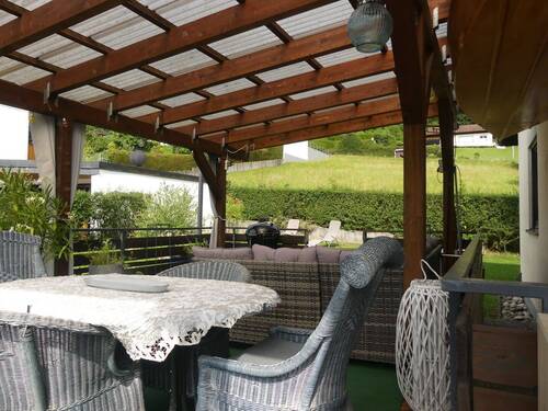 Wohnzimmer für den Sommer - Einfamilienhaus mit 180,00 m² in Beuron zum Kaufen