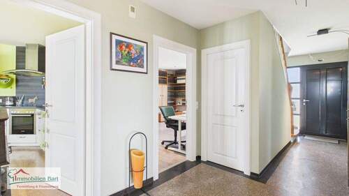 Diele EG - 6 Zimmer Einfamilienhaus zum Kaufen in Perl