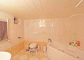Badezimmer im Untergeschoss - 