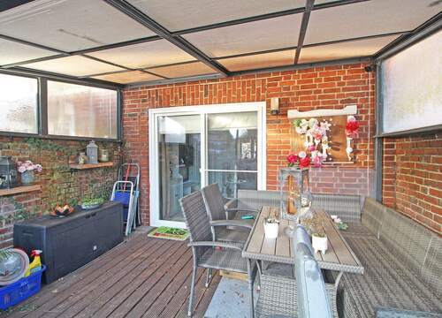 überdachte Terrasse - 