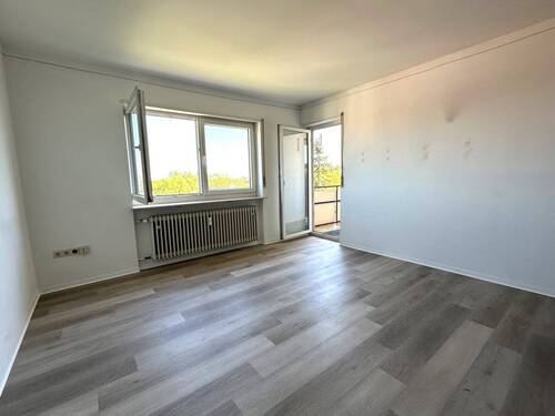 Wohn-Ess Bereich - 2 Zimmer Etagenwohnung in Kirchheimbolanden