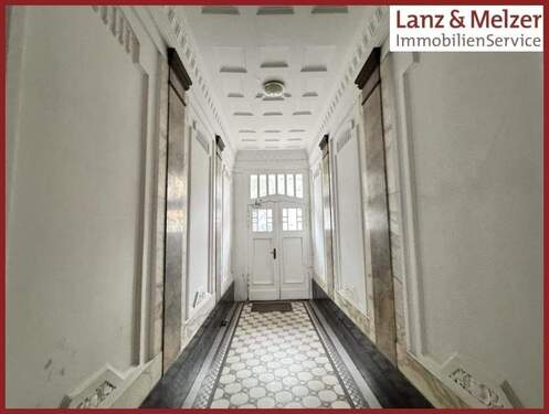 Hauseingangsbereich - 