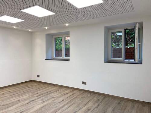 mittelgroßer Raum - 