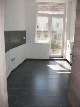 Küche mit Zugang Balkon - 