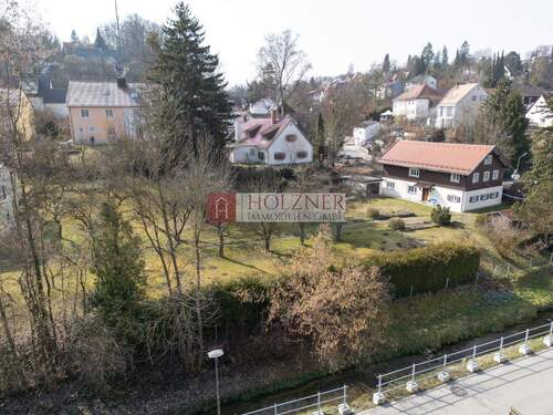 Ansicht - 5 Zimmer Einfamilienhaus zum Kaufen in Landshut