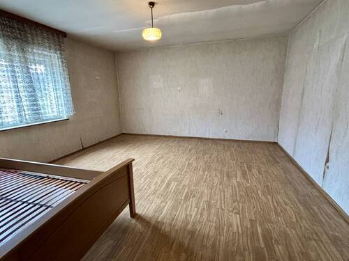 Zimmer Erdgeschoss - 6 Zimmer Einfamilienhaus in Thalmässing