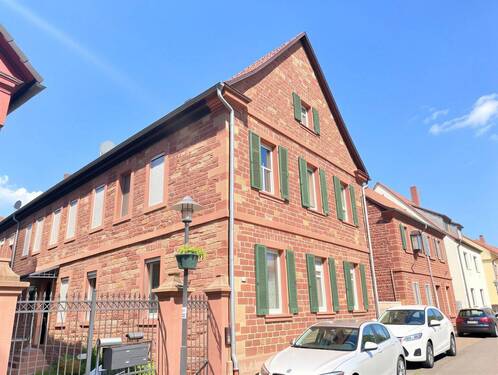 Ansicht Straße - 4-Familienhaus mit Charme und Geschichte
