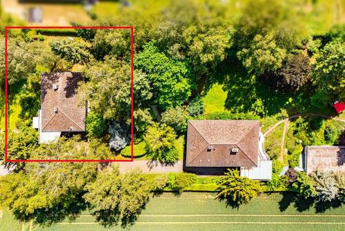 Luftansicht mit Markierung des Objekts - 