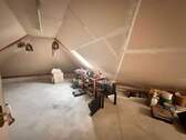 großer Dachboden I - 