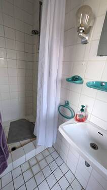 Dusche im Erdgeschoss-Bad - 