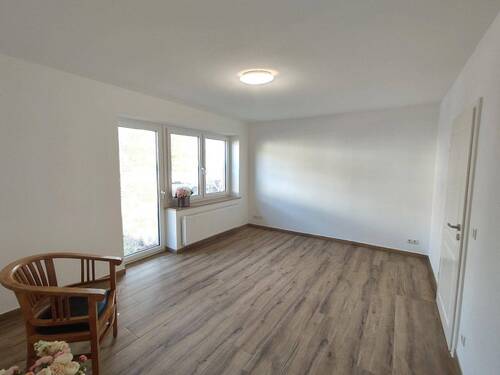 Wohnzimmer, Fensterblick - 