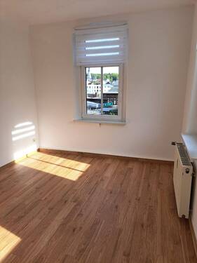 Schlafzimmer - Etagenwohnung mit 55,00 m&sup2; in Lichtenstein/Sachsen zur Miete