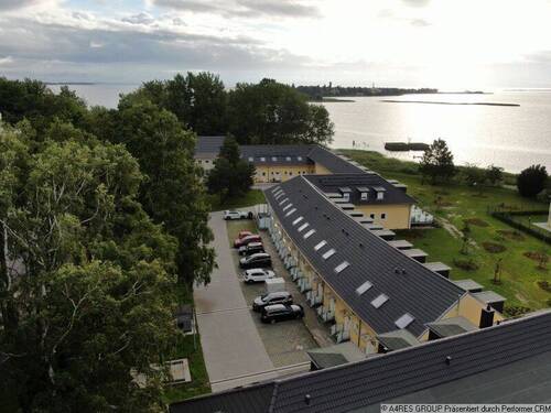 Objektansicht_vorn - A4RES - Wohnen am Meer 2 Raumwohnung mit Terrasse am Greifswalder Bodden!