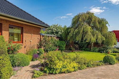 Bild 3 - 9 Zimmer Bungalow in Rabel