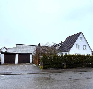 Hausansicht - VERKAUFT !: BW 2715: Charmante DHH in der Villinger Südstadt