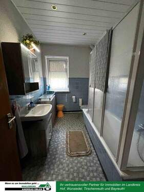 1. OG Bad - Reihenmittelhaus mit 130,00 m&sup2; in Waldsassen zum Kaufen