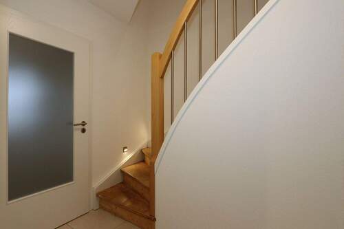 Original-Holz-Wangentreppe - 