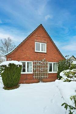 Bild 2 - 6 Zimmer Einfamilienhaus zum Kaufen in Holm